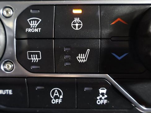 Used 2019 Jeep Wrangler Unlimited Sport S image 36