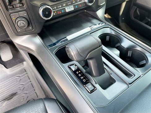 Used 2024 Ford F150 Lariat w/ FX4 Off-Road Package image 17