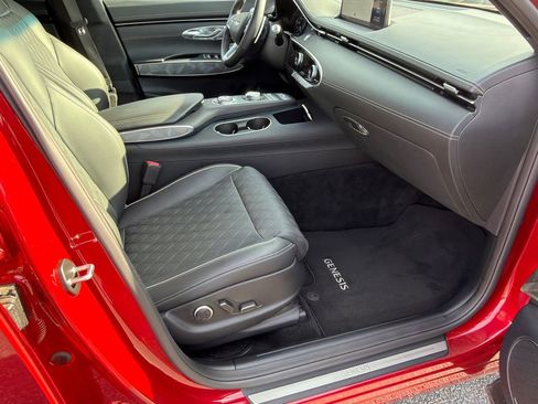 Used 2024 Genesis GV70 3.5T Sport w/ Sport Advanced Package image 13