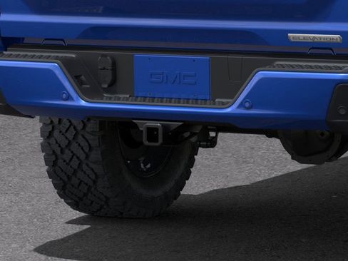 New 2025 GMC Canyon Elevation w/ Convenience Package image 14