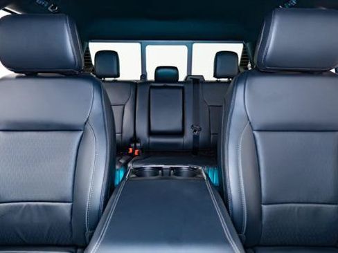 Used 2025 Ford F150 Lariat AWD/4WD image 3