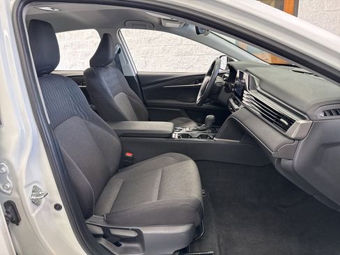 Certified 2025 Toyota Camry LE w/ Convenience Package image 46