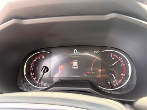 Used 2025 Toyota RAV4 XLE Premium w/ Weather Package FWD image 28