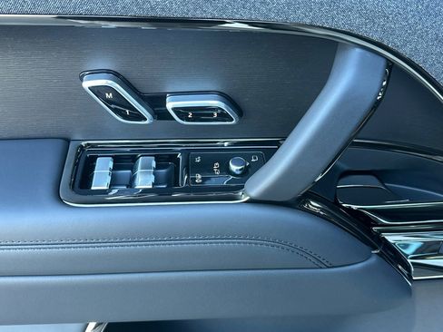New 2026 Land Rover Range Rover Sport Dynamic SE image 15