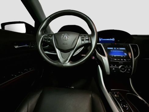 Used 2017 Acura TLX V6 SH-AWD w/ Technology Pkg image 31