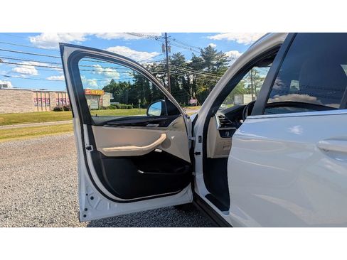 Used 2022 BMW X3 xDrive30i image 9