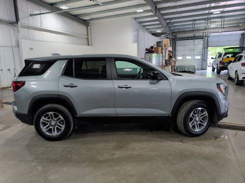 Used 2025 GMC Terrain Elevation AWD/4WD image 2