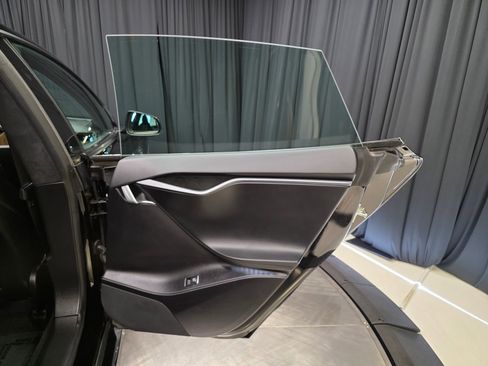 Used 2021 Tesla Model S Long Range image 38