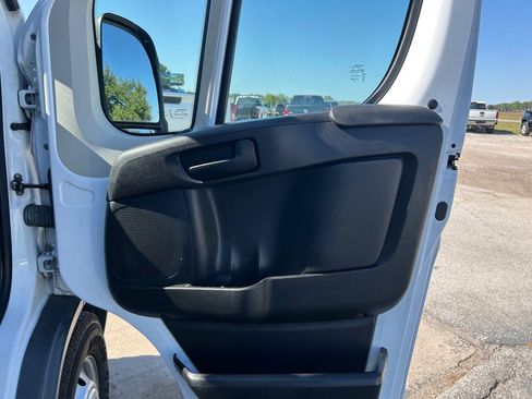 Used 2017 RAM ProMaster 2500 w/ Mopar Trailer Tow Group image 12
