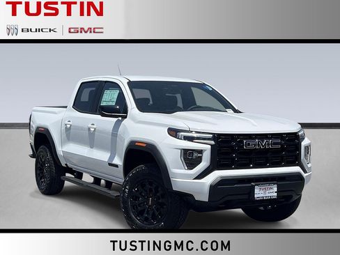 New 2026 GMC Canyon Elevation w/ LPO, Black Badging Package RWD image 1