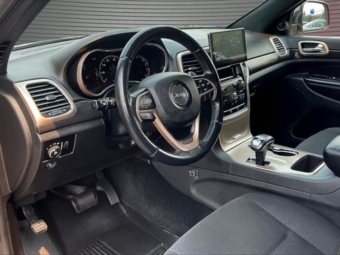 Used 2014 Jeep Grand Cherokee Laredo AWD/4WD image 16