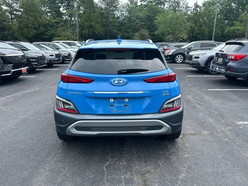 Used 2022 Hyundai Kona Limited w/ Cargo Package AWD/4WD image 5