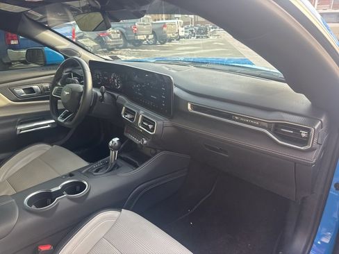Used 2024 Ford Mustang GT Premium image 10