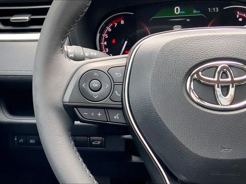 Used 2025 Toyota RAV4 XLE Premium image 24