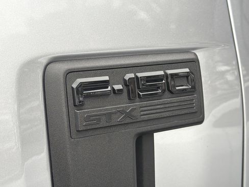 Used 2024 Ford F150 STX w/ Equipment Group 201A FX4 image 11