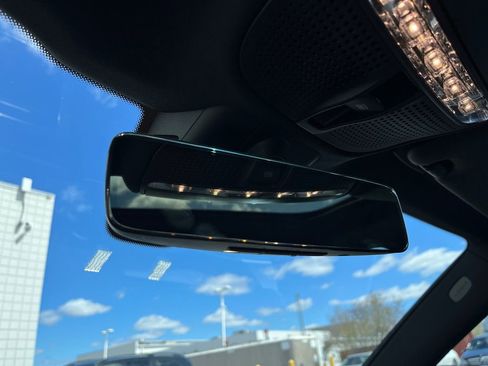 Used 2021 Mercedes-Benz E 350 4MATIC Sedan image 23