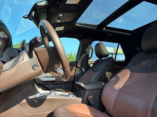 Used 2022 Ford Explorer King Ranch w/ Class IV Trailer Tow Package AWD/4WD image 22