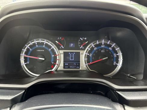 Used 2014 Toyota 4Runner Limited RWD image 15