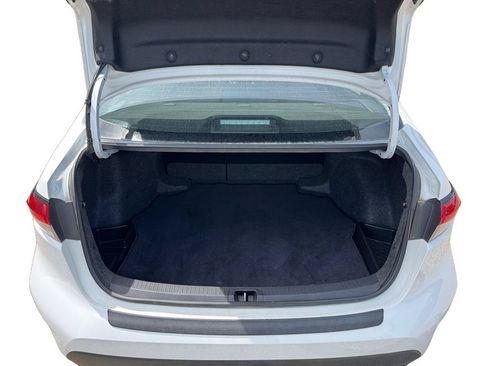 Certified 2025 Toyota Corolla LE FWD image 19