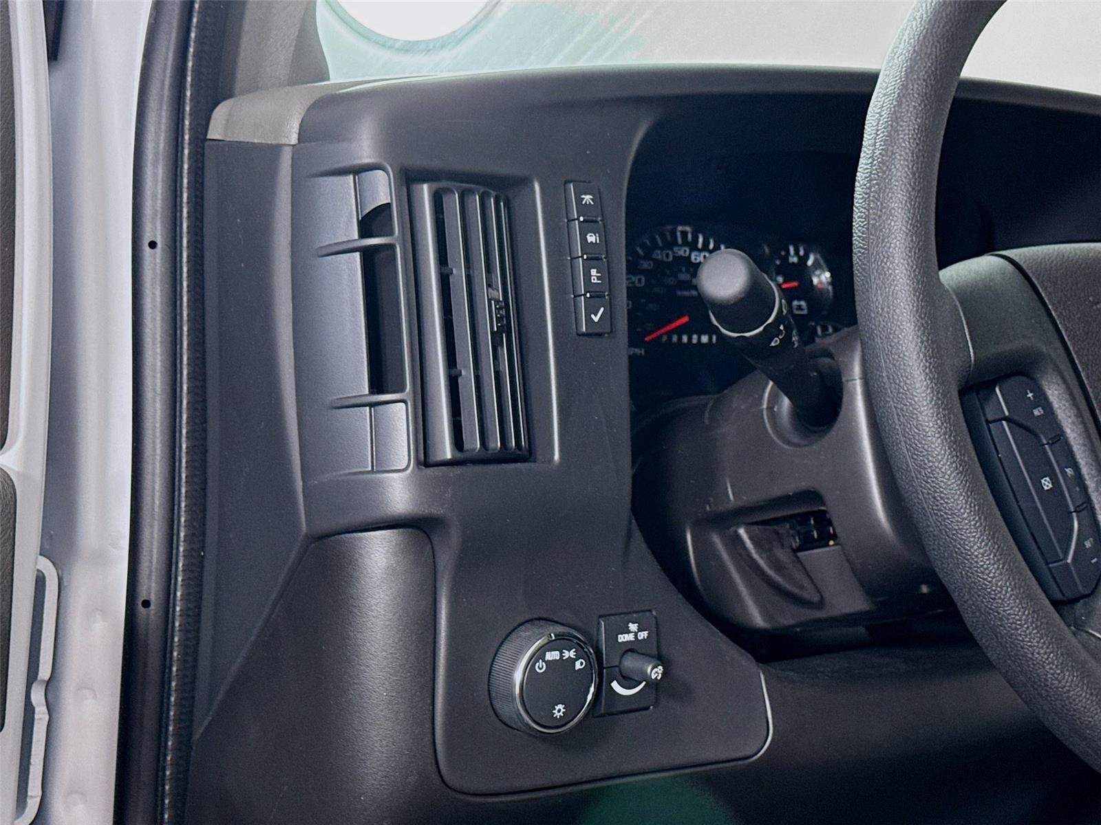 New 2026 Chevrolet Express 2500 w/ Driver Convenience Package RWD image 4