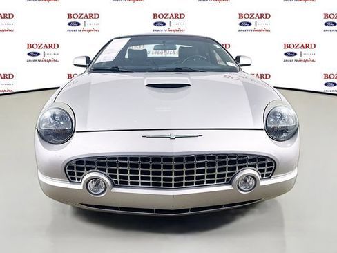Used 2005 Ford Thunderbird RWD image 3