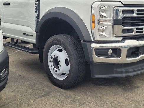 New 2024 Ford F450 XL w/ XL Chrome Package image 2
