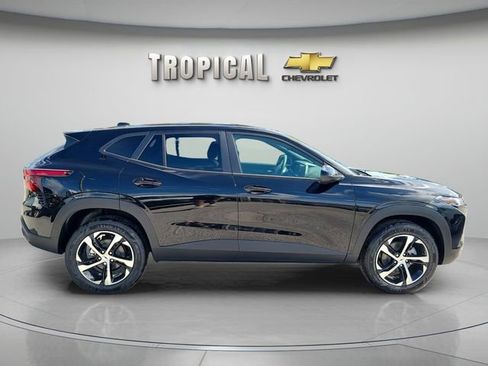 New 2026 Chevrolet Trax RS image 6