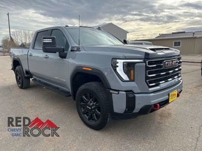 Used 2025 GMC Sierra 2500 AT4 w/ AT4 Premium Plus Package