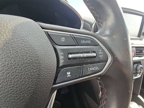 Used 2020 Hyundai Santa Fe SEL w/ Convenience + Premium Package FWD image 32