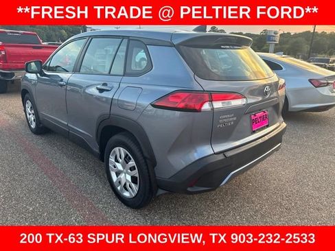 Used 2022 Toyota Corolla Cross L FWD image 8