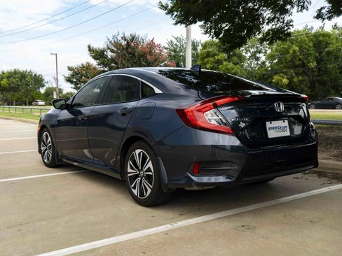 Used 2018 Honda Civic EX-T image 7