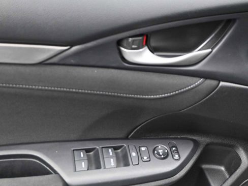Used 2021 Honda Civic EX image 7