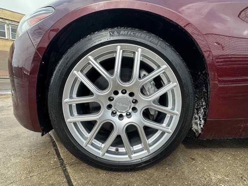 Used 2017 Alfa Romeo Giulia image 9