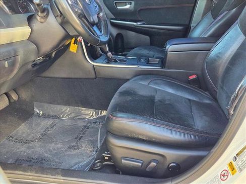 Used 2016 Toyota Camry XSE image 15