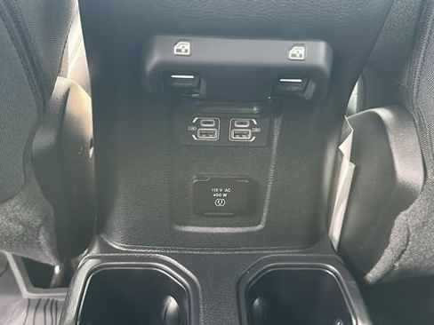Used 2022 Jeep Gladiator Sport image 24