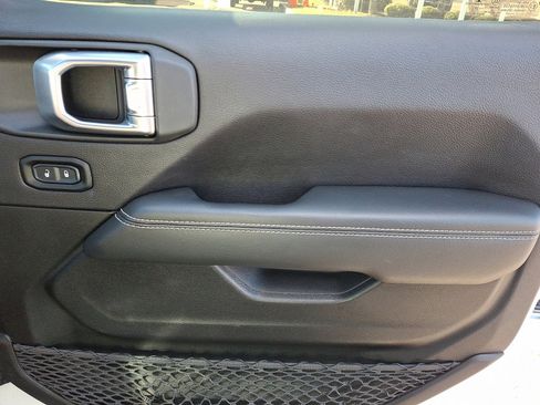 Used 2020 Jeep Wrangler Unlimited Rubicon image 10