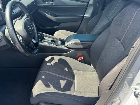 Used 2025 Honda Accord Sport image 14