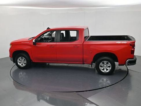 Used 2025 Chevrolet Silverado 1500 LT AWD/4WD image 48