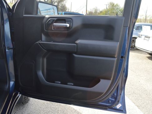 Used 2021 Chevrolet Silverado 1500 Custom image 29