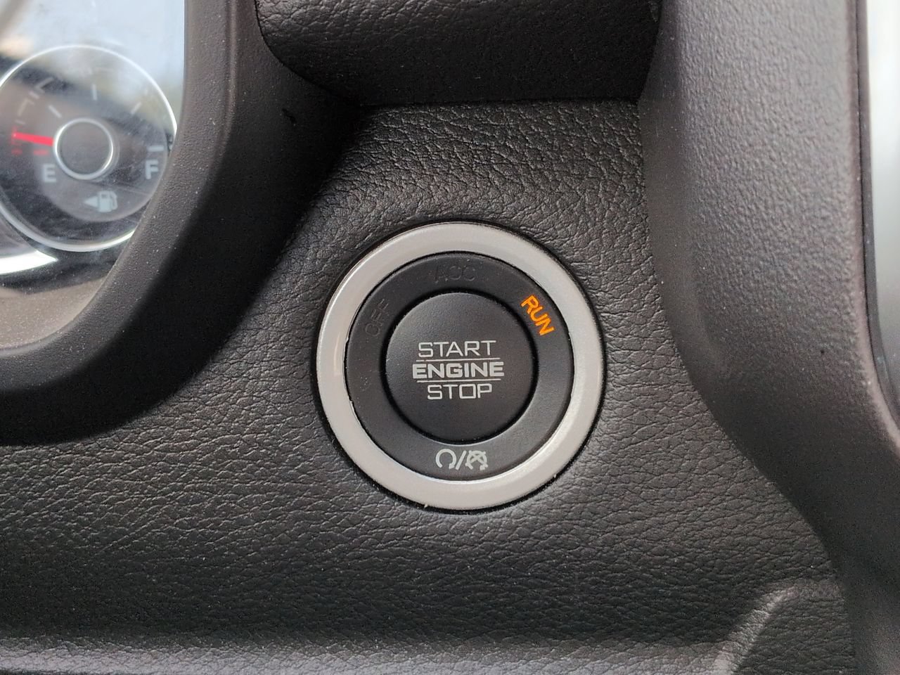 Used 2024 RAM 1500 Big Horn AWD/4WD image 27