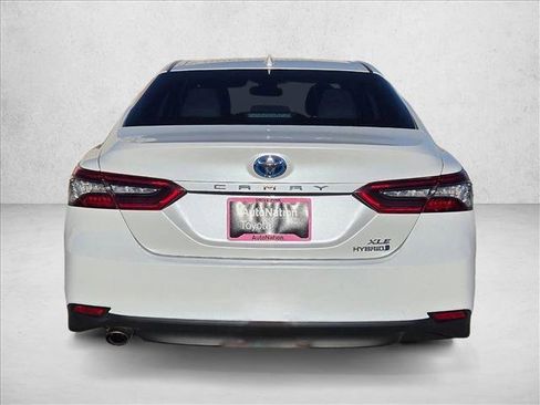 Certified 2021 Toyota Camry XLE image 7