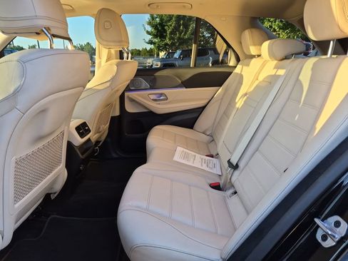 Used 2021 Mercedes-Benz GLE 450 4MATIC image 33