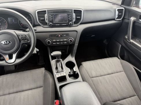 Used 2019 Kia Sportage LX FWD image 17