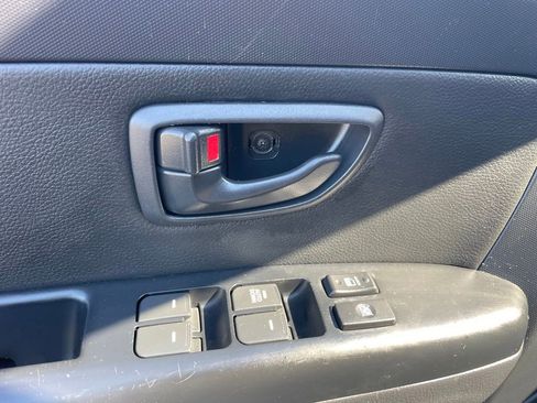 Used 2013 Kia Soul FWD image 23