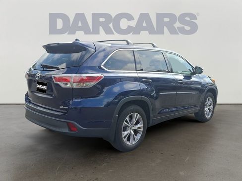 Used 2016 Toyota Highlander Plus image 4
