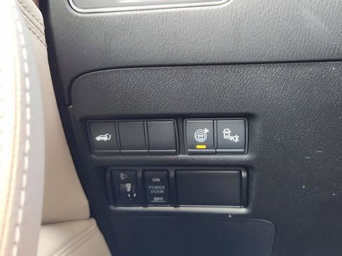 Used 2017 Nissan Armada Platinum w/ Captain Seat Package image 17