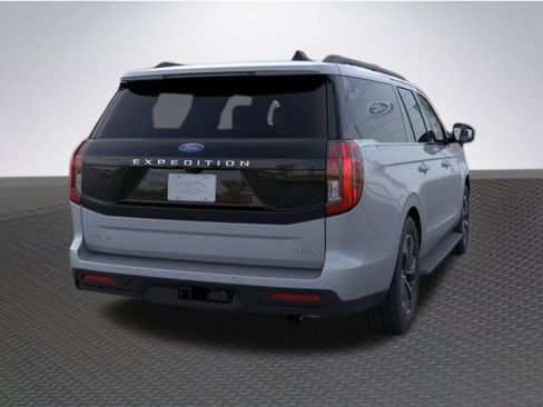 New 2026 Ford Expedition Max Active image 8