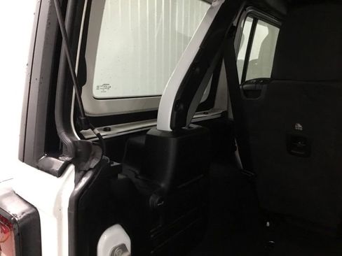 Used 2023 Jeep Wrangler Sport image 17