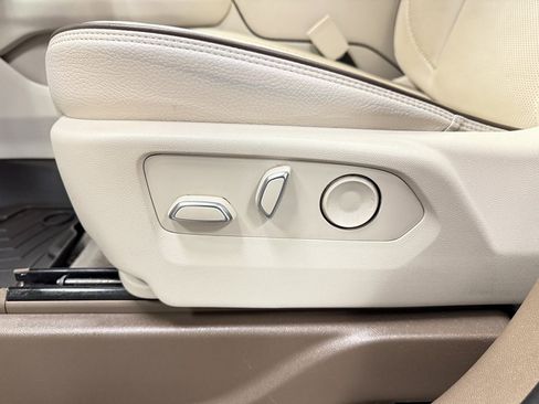 Used 2022 GMC Yukon Denali w/ Max Trailering Package image 26