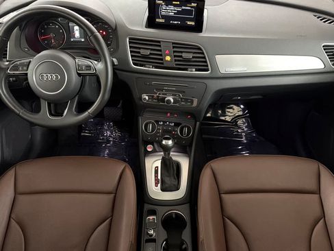 Used 2018 Audi Q3 2.0T Premium Plus w/ Premium Plus Package AWD/4WD image 3
